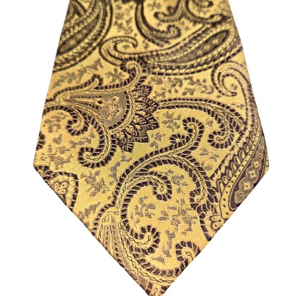 Chereskin Yellow Paisley Silk Tie 100% Silk Necktie 3 3/4” Wide 60” Long Classic - Picture 2 of 4